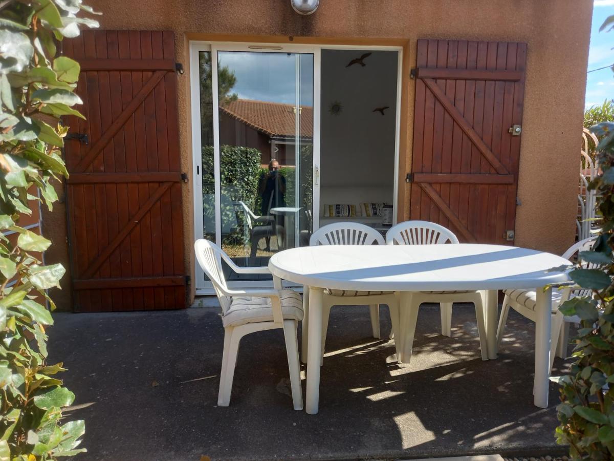 Holidayland Residence Beau Soleil Villa Avec Piscine ナルボンヌ・プラージュ エクステリア 写真